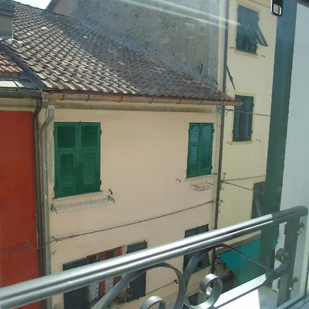 Svemilla Guest house *